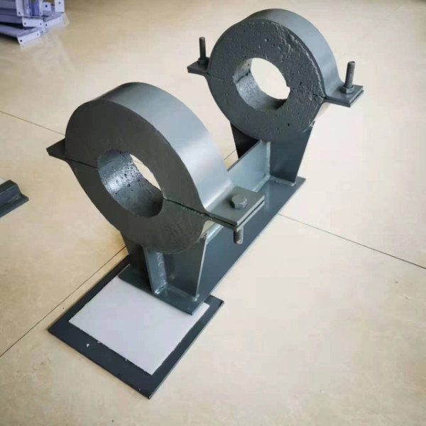 隔熱管托